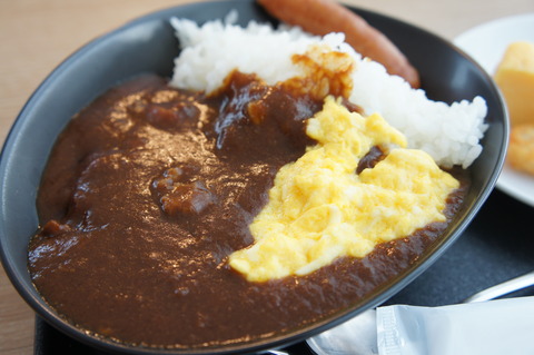 サクララウンジ カレー