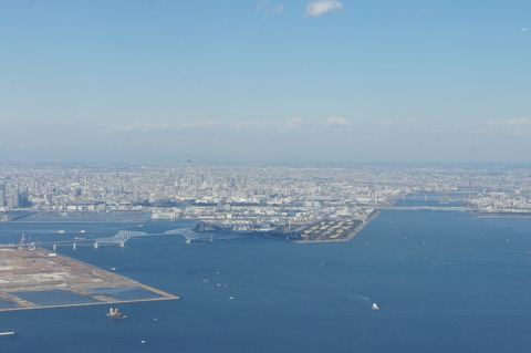 JALファーストクラスから眺める東京スカイツリー