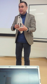 主催者の村上肇さん