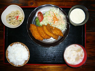 魚フライ定食
