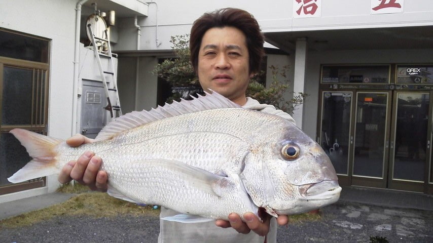 2012012508210000