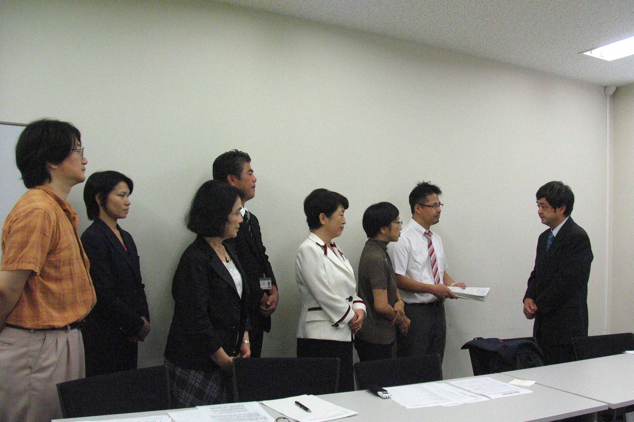 100921 - 1 外務省