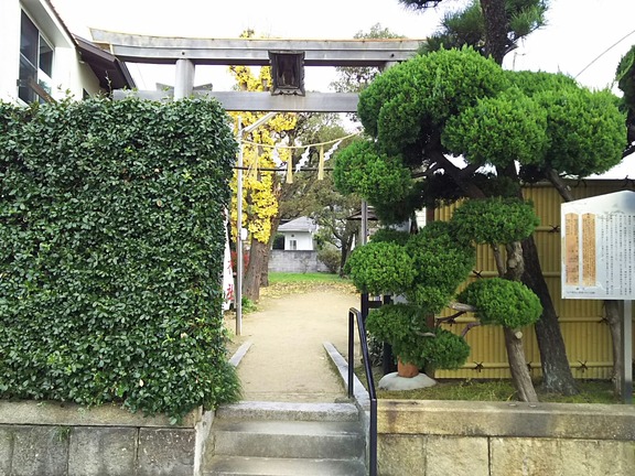 諏訪神社(諏訪森町東)