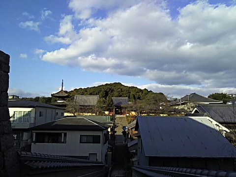 五字ヶ峯と叡福寺