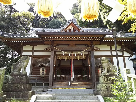 春日神社 拝殿