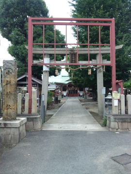 小坂神社 鳥居と社号標