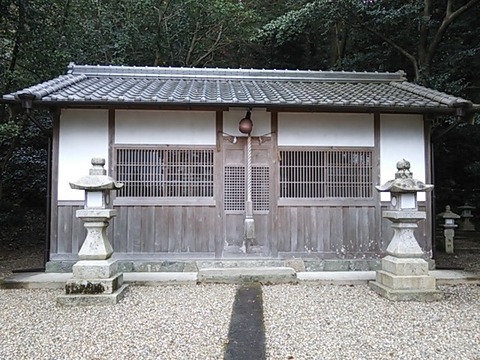 八幡神社 拝殿