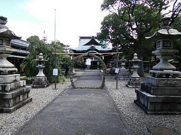 千代神社 参道と茅の輪