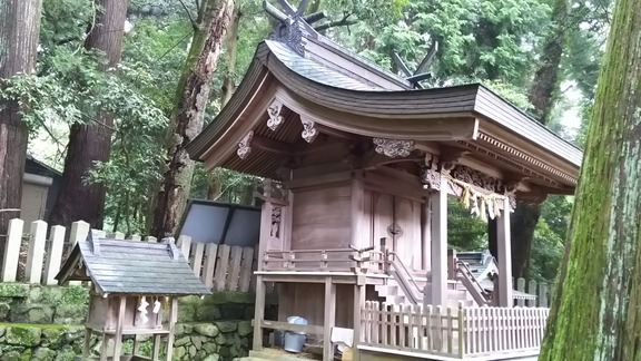 葛城神社 本殿