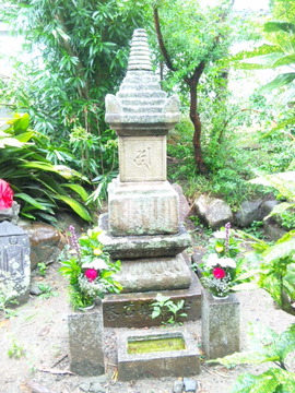 徳融寺 中将姫供養塔