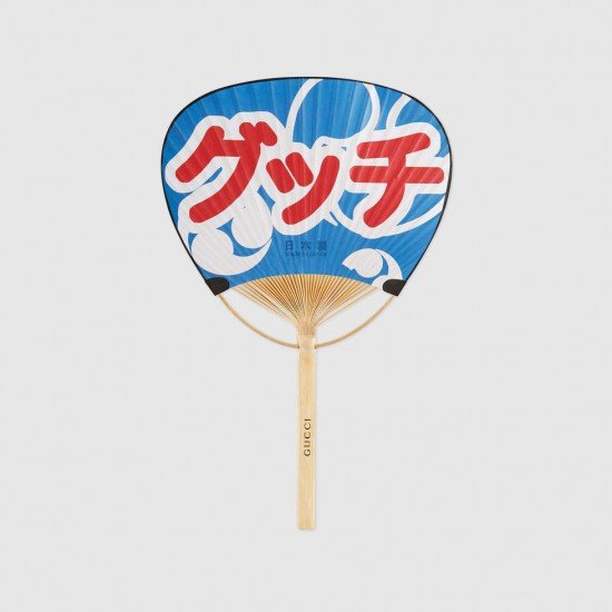 グッチ うちわ 2万8000円に関連した画像-03