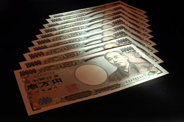 money8