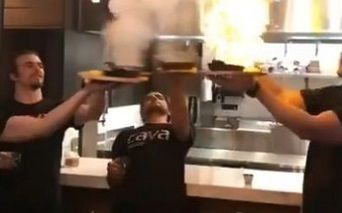 飲食店 パフォーマンス スプリンクラーに関連した画像-01