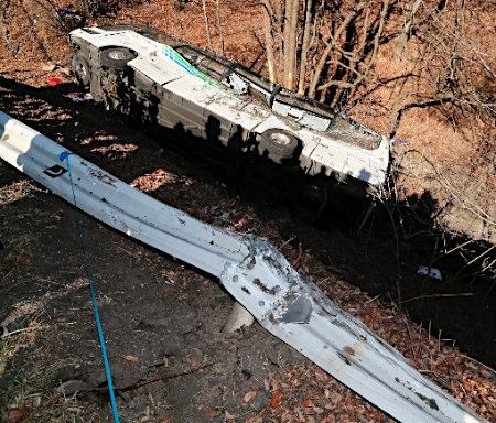 バス 転落事故 スキーに関連した画像-07