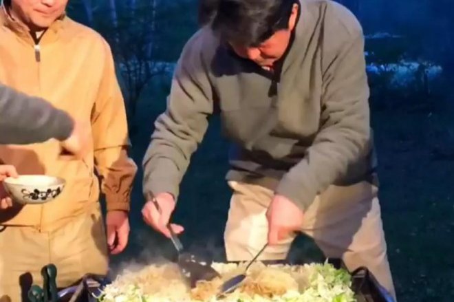 安倍総理　焼きそば　タバスコ　隠し味　レシピ　説明責任に関連した画像-01