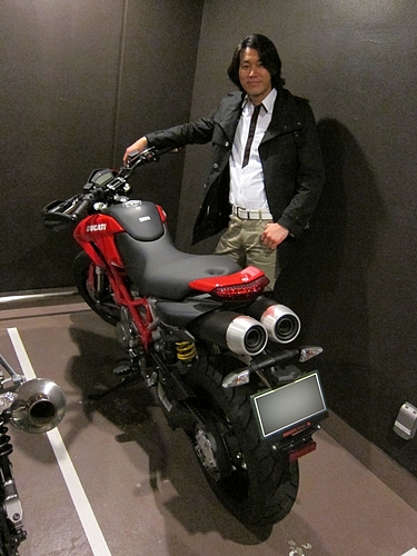 IMG_2136 IMG_2136