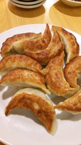 聖 餃子