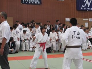 ���ʸ�004_R