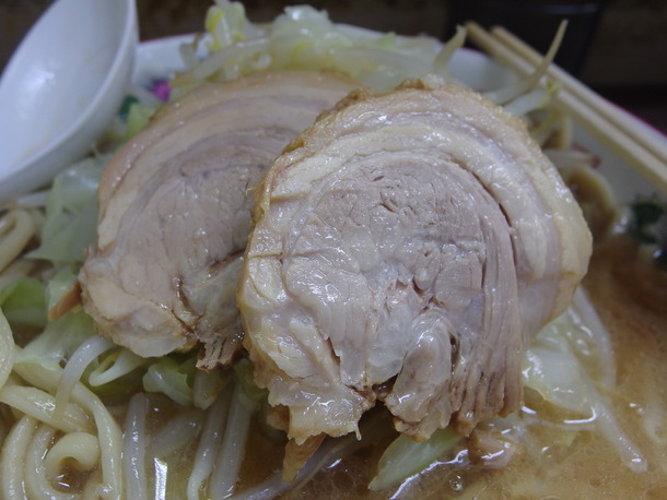 ラーメン二郎関内
