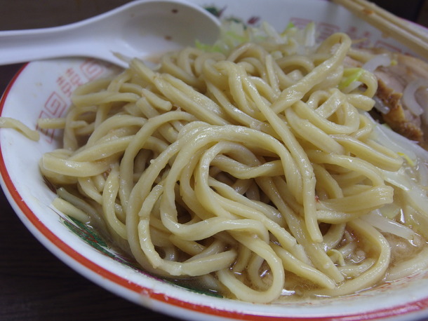 ラーメン二郎関内