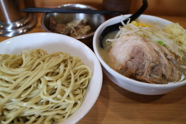 ラーメン二郎八王子野猿街道