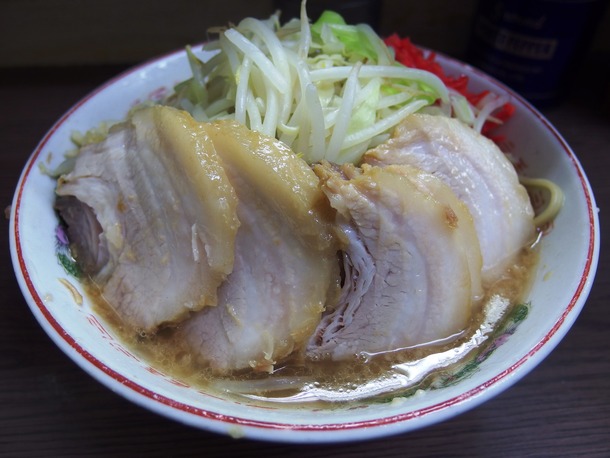 ラーメン二郎関内