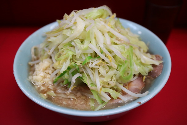 ラーメン二郎中山駅前店