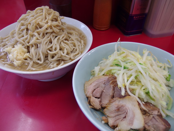 ラーメン二郎中山