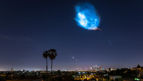 falcon-rocket-spacex-timelapse-launch