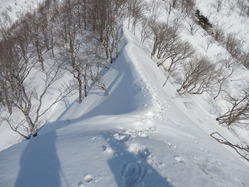 危険な尾根
