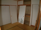 o04