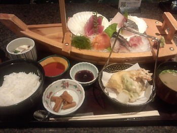 築地 竹若 ランチ 刺身膳