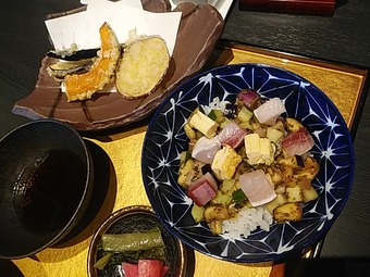 山形蕎麦 焔藏 えんぞう 新橋店ランチ焔藏膳 冷たい肉そばセット