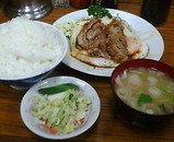 築地 とんかつ八千代 チャーシュウエッグ