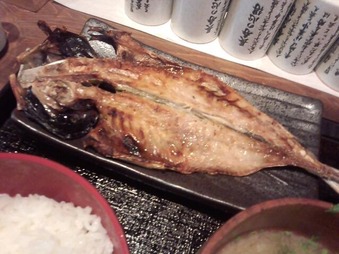 越後屋竜之介 ランチ 特大アジ開き定食