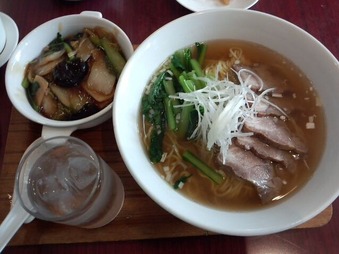 新橋亭 別館 ランチ 特製チャーシュウ麺と五目あんかけご飯