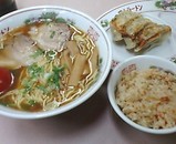 新橋 岡山ラーメン 後楽