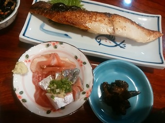 新橋 石居 ランチ 焼き魚メダイ粕漬定食 刺身