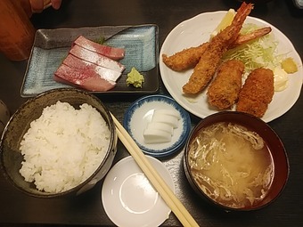 新橋 和楽 わらく えびかきランチ