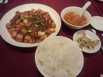 銀座 BASURA バスラ ランチ 麻婆豆腐
