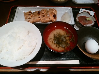 新橋 炉ばたや ろばたや 炉端や ランチ 鮭はらす定食