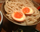 三田製麺所 新橋店 つけ麺 煮卵