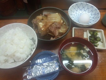 新橋 菊三八 ランチ 肉豆腐定食