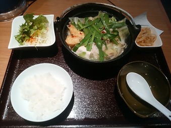 東銀座 慶州 銀中店 ランチ もつ鍋定食