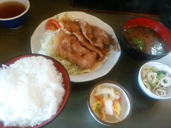 銀座 たちばな ランチ 豚生姜焼き定食