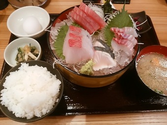 新橋 オアジ ランチ 刺身