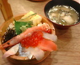 新橋 根室食堂 海鮮ちらし寿司