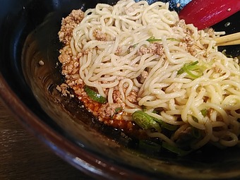 新橋 広島汁なし担担麺 山椒家 さんしょうや ランチ