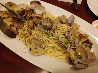 新橋 オストリアパージナ OSTERIA Pagina 夜コース あさりパスタ