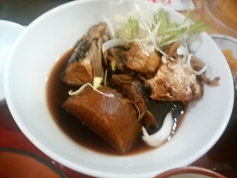 汐留 よかたい 日替りランチ アラ煮 唐揚げ食べ放題